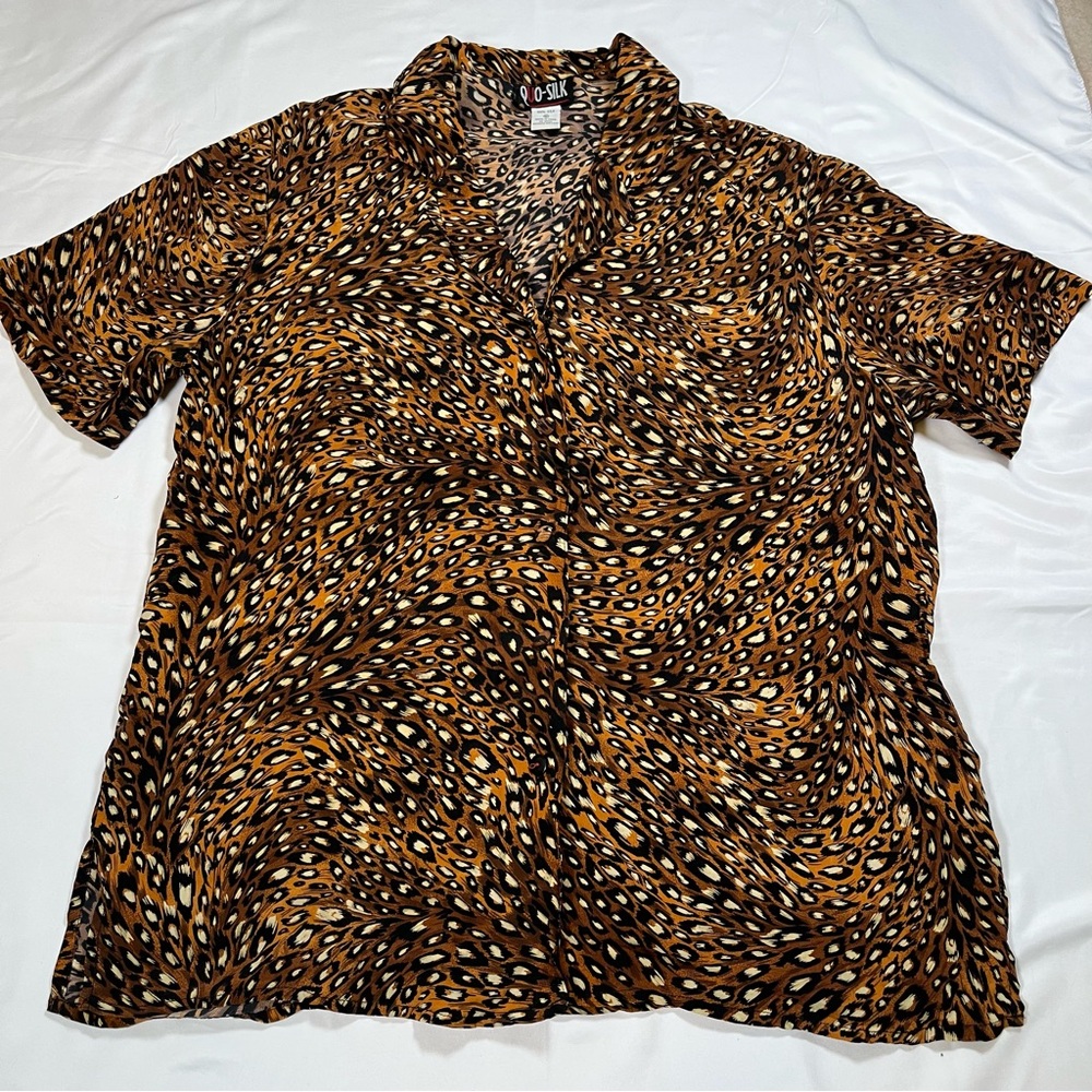 Vintage Quo Silk Animal Print‎ Short Sleeve Button Up Women's Shirt Size M Loose